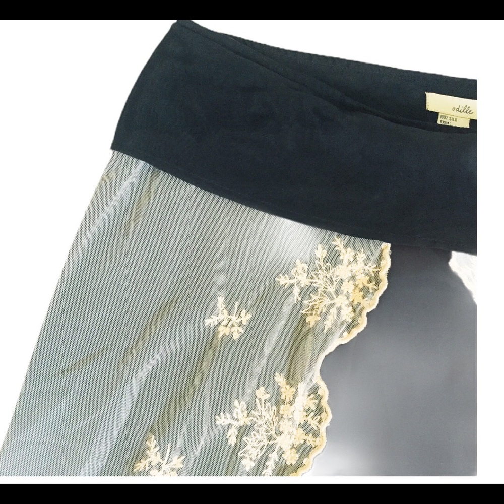 ANTHROPOLOGIE ODILLE Lace/Silk Floral Scallop Trim A Line Skirt Black/Ivory Sz 4 - Picture 3 of 8